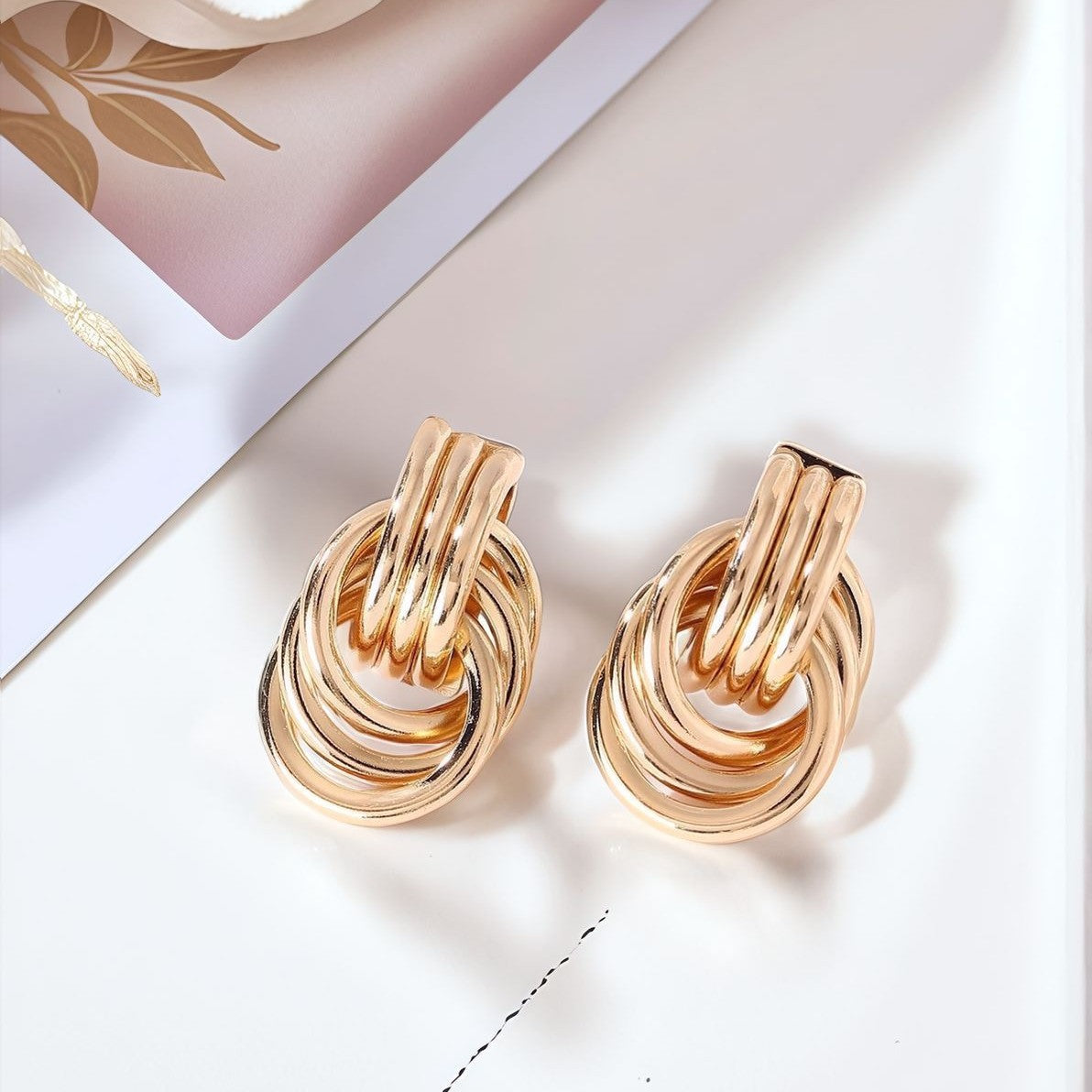 ✨ Bold & Timeless Elegance Earring✨