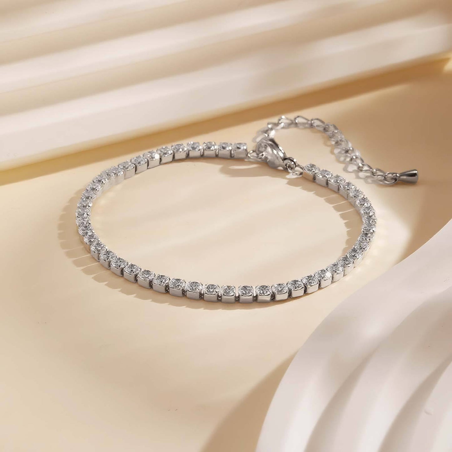 ✨ Sparkling Crystal Tennis Bracelet ✨
